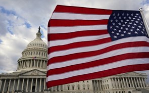 Câmara dos Representantes dos EUA aprova acordo para evitar paralisação do Estado