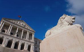 assembleia da república AR parlamento