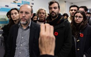 Livre quer que IL e AD esclareçam se viabilizam moção a governo de esquerda 