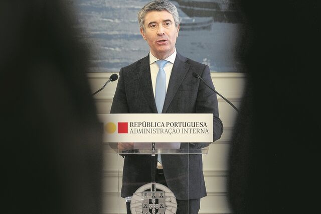 Governo não cede aos polícias e abre dois inquéritos