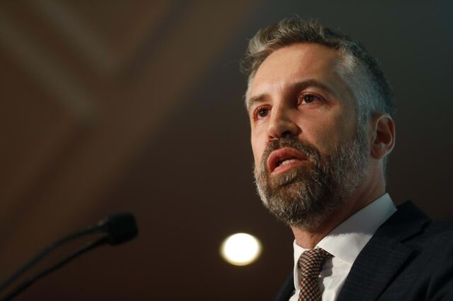'Governo está a aproveitar boa situação orçamental herdada para medidas eleitoralistas', acusa Pedro Nuno
