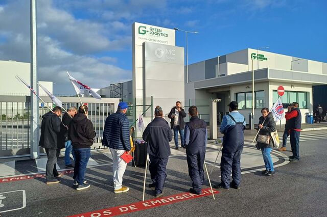 Trabalhadores da distribuição iniciam 'ações de luta' por revisão do contrato colectivo