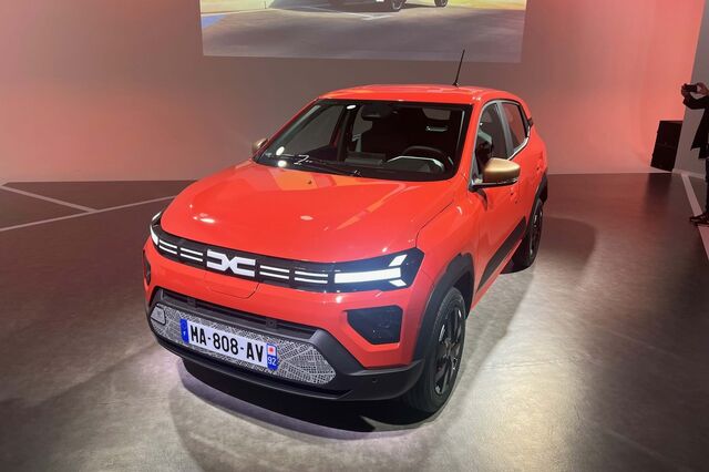 Fotogaleria: Dacia lança nova geração elétrica Spring