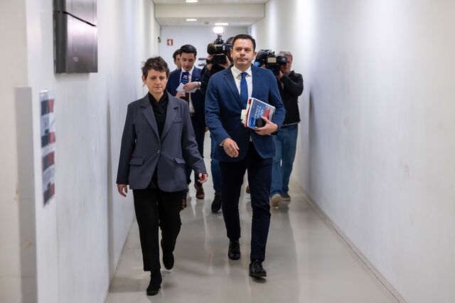 PSD dá “nota mais negativa do que positiva” a PGR. PS recusa fazer crítica
