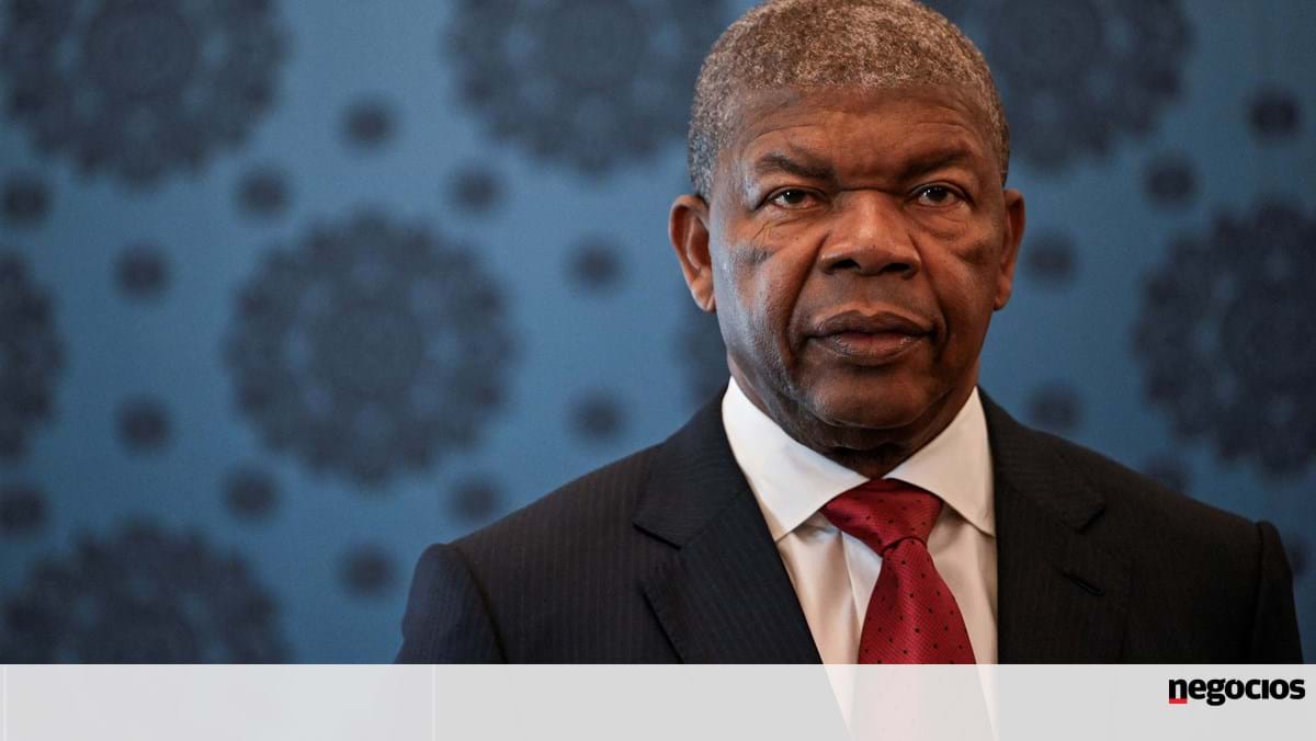 Governo angolano reve programação macroeconómica 2024 com queda do setor petrolífero