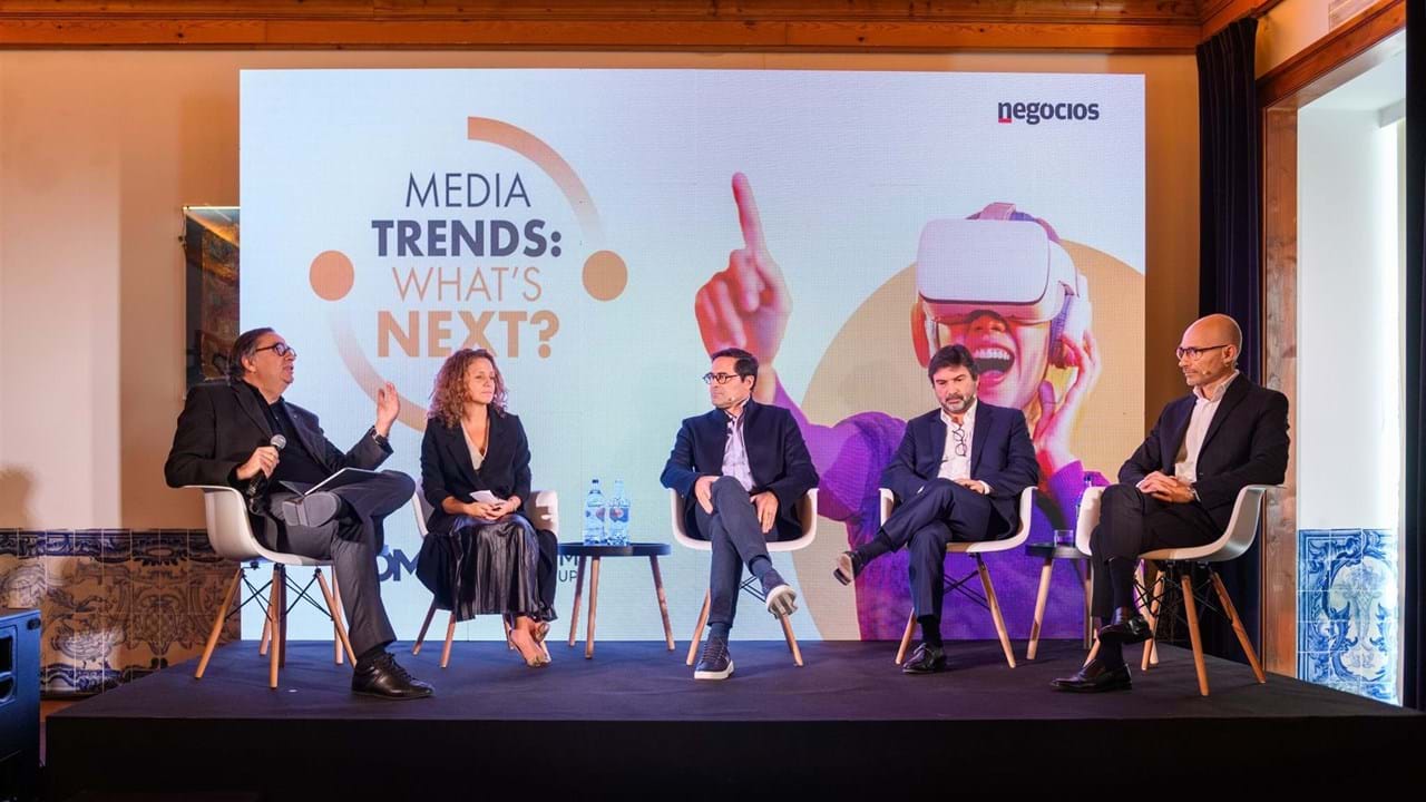 Luís Mergulão, Catarina Tomaz, João Epifânio, Paulo Vaz Tomé, e Ricardo Domingues.