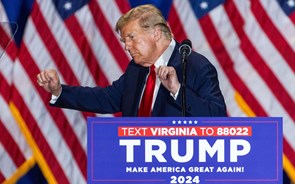 Supremo Tribunal dos EUA autoriza Trump a permanecer nos boletins de voto