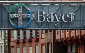 Bayer soma vitória em tribunal. Ações com ligeira subida após derrocada de 8%