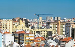 Apenas 5% da oferta de casas em Lisboa e 11% no Porto são para a classe média