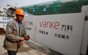 Executivos da segunda maior construtora da China reduzem salário para 1.300 euros por mês