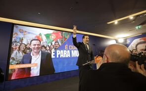 AD encara projeções que apontam para vitória com 'grande confiança'