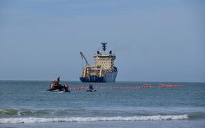 Cabos submarinos, 