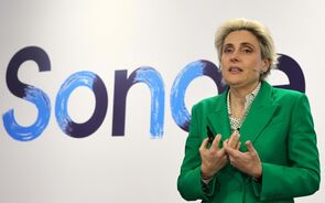 Claudia Azevedo, resultados Sonae