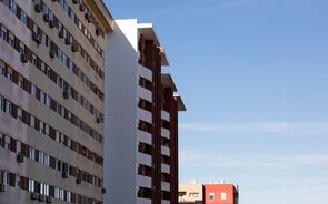 Famílias pedem 3 mil milhões de crédito em julho. Habitação e consumo em recordes 