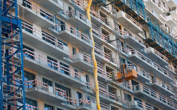 Taxas máximas do crédito pessoal para obras mantêm-se em 15,6% no início de 2026