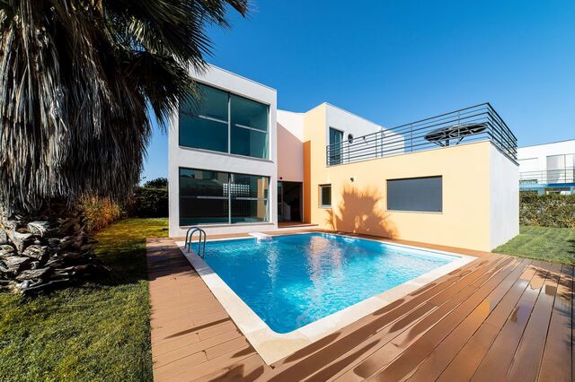 Fundo leiloa online por 6,6 milhões moradia de luxo, casas e terrenos em Lisboa, Sintra, Setúbal e Évora