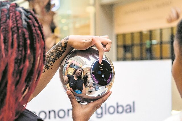 Comissão de proteção de dados obriga Worldcoin a suspender atividade