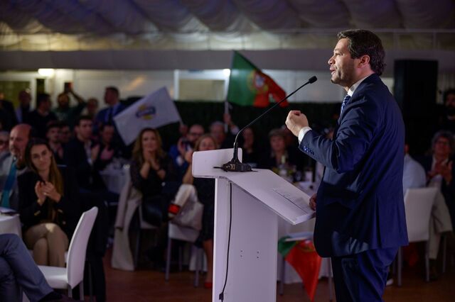 Imprensa europeia destaca viragem à direita e subida do Chega
