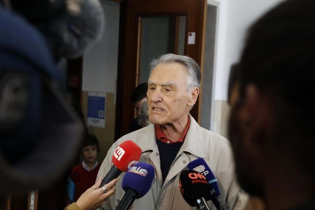 Cavaco Silva e Carlos Tavares propõem comissão para 'verdadeira reforma fiscal'