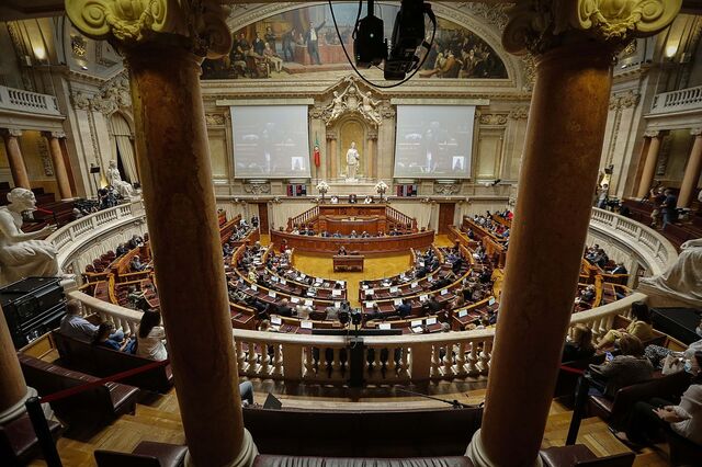 PS viabiliza IRC, mas vota contra medidas emblemáticas do acordo
