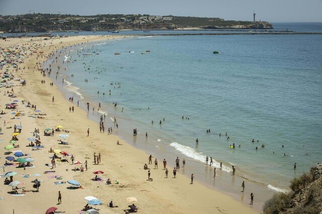 Portimão inicia cobrança de taxa turística e Albufeira prevê avançar em maio