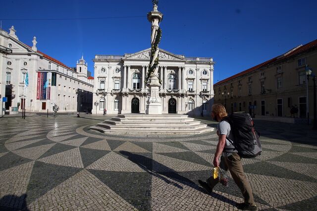 Lisboa aprova novo parque de estacionamento junto ao Mercado de Alvalade