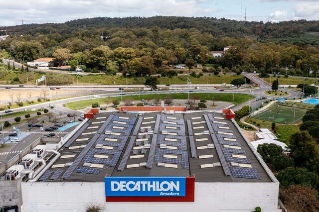 EDP vai instalar 80 centrais solares em lojas Decathlon de seis países europeus até 2026