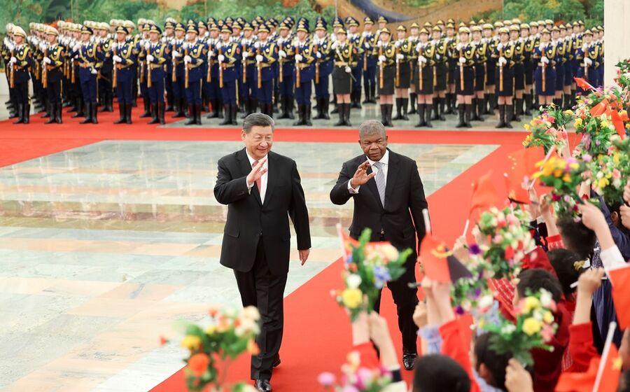 João Lourenço com Xi Jinping