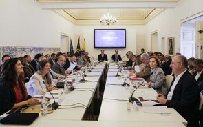 Luís Montenegro presidiu à reunião informal do Conselho de ministros em Óbidos