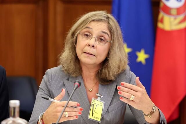 Governo transfere 1.230 milhões de euros para hospitais pagarem dívidas