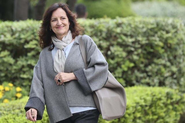 Ministra da Cultura lamenta equívocos sobre devolução de obras de arte