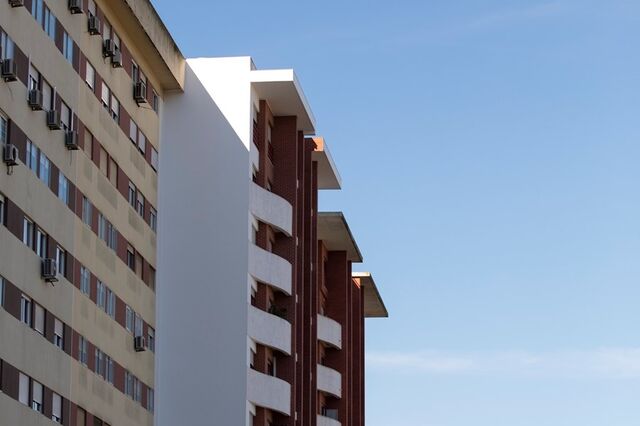 Mais de 123 mil créditos em risco de incumprimento por mês