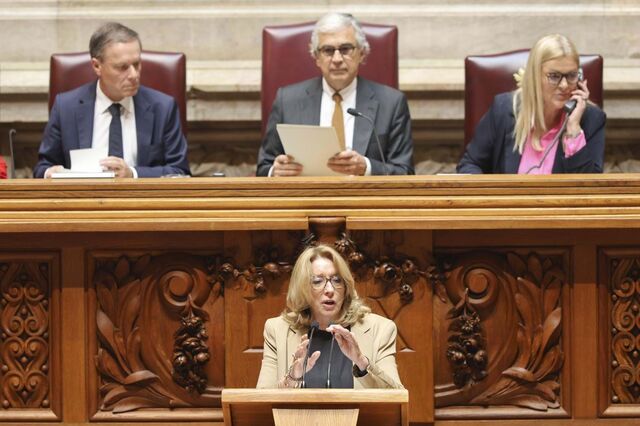 Governo quer rever regras laborais das plataformas digitais em concertação