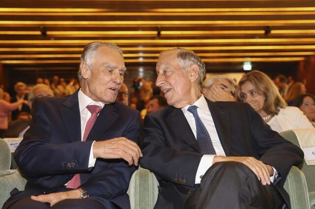 Deixem o Governo governar, depois analisem e julguem, diz Cavaco Silva