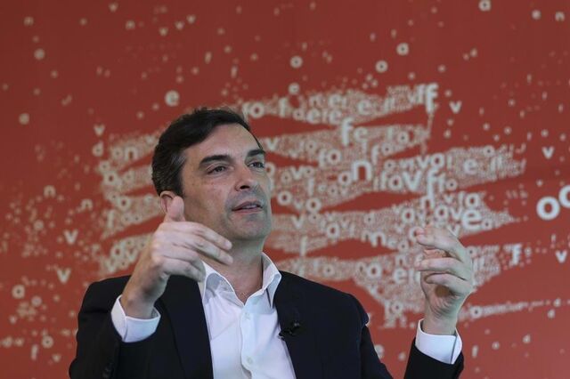 Se compra da Nowo falhar 'não muda plano estratégico' da Vodafone, garante CEO