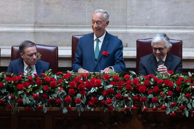 Marcelo Rebelo de Sousa lembra as muitas revoluções dentro da Revolução
