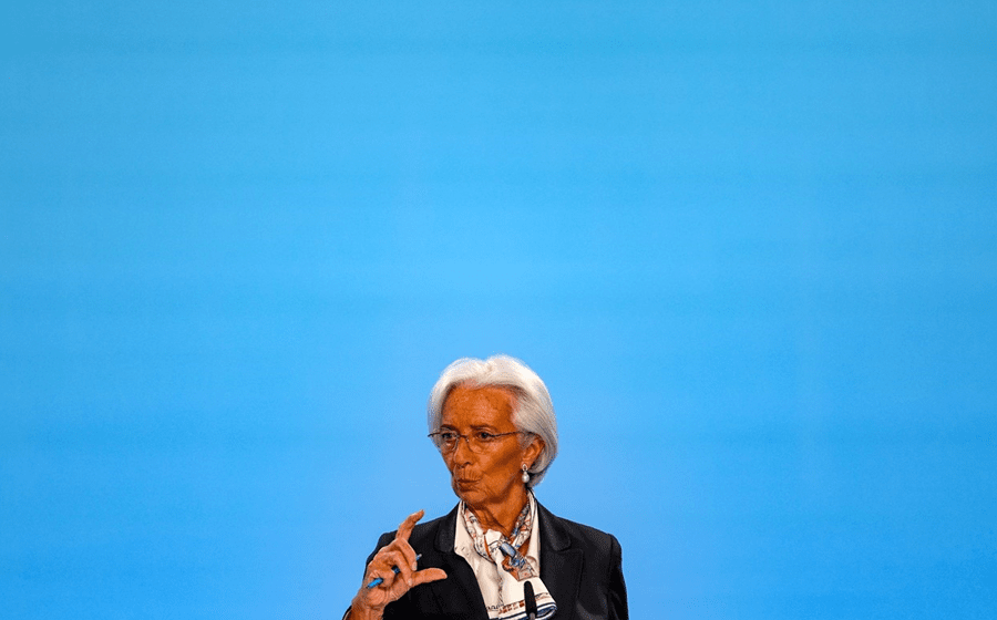 A presidente do BCE, Christine Lagarde, não se comprometeu com um recuo em junho, mas alívio da inflação aponta nesse sentido.
