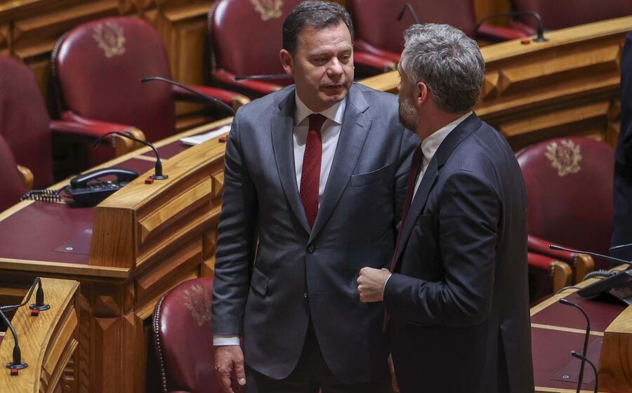 Montenegro, Pedro Nuno Santos