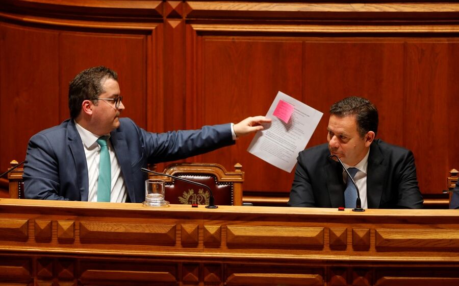 Montenegro e Miranda Sarmento concentraram em si a decisão de escolher o substituto de Centeno.