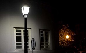 Guimarães poupa 11,2 milhões de euros com troca de luminárias