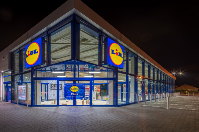 Lidl sobe salário de entrada de 850 para 900 euros brutos