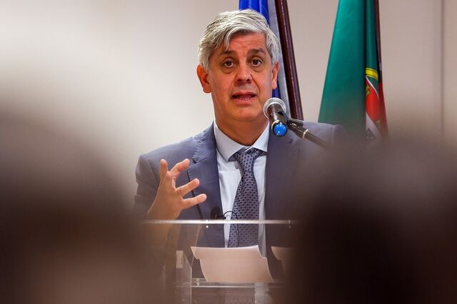 PPR europeu marca passo. Regime cai para novo Governo