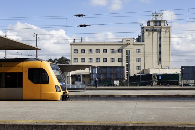 TGV vai expulsar centenária dona da Amparo