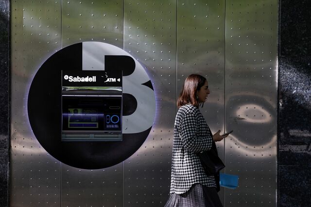 Sabadell denuncia ao regulador espanhol que OPA do BBVA viola a lei
