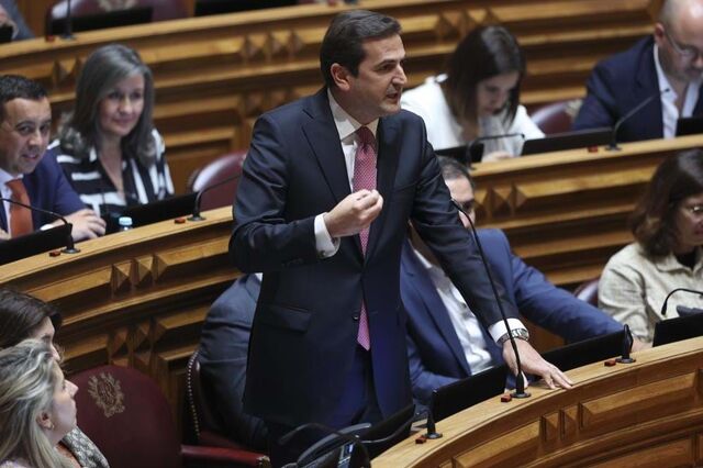 PSD aceita repensar deduções de juros de habitação no IRS