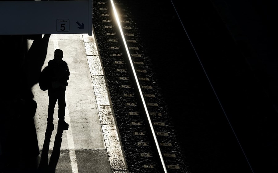 O segundo concurso da alta velocidade, para o troço Oiã-Soure, vai ser lançado até ao fim de julho.