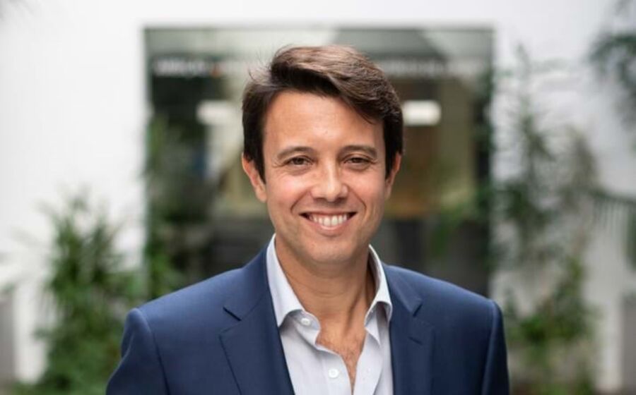 Carlos Mota dos Santos admite concorrer às novas concessões portuárias sozinho ou com parceiros.