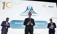 António Serra, do Haitong Bank, recebe o prémio de melhor OIC Flexível.
