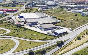 Fábrica francesa de Sintra que fechou e despediu 60 vendida em leilão por 4,6 milhões