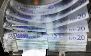 dinheiro, notas, euros